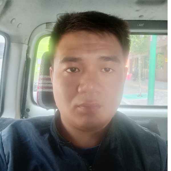 35岁岁山西单身帅哥 - 乐山吉缘网