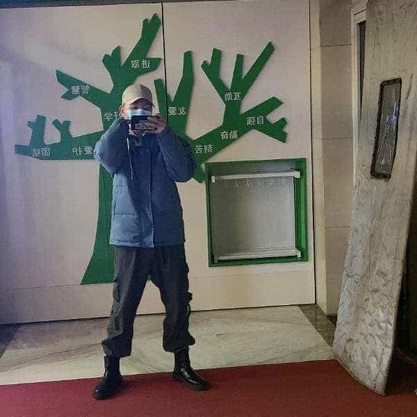 24岁岁河北单身帅哥 - 乐山吉缘网
