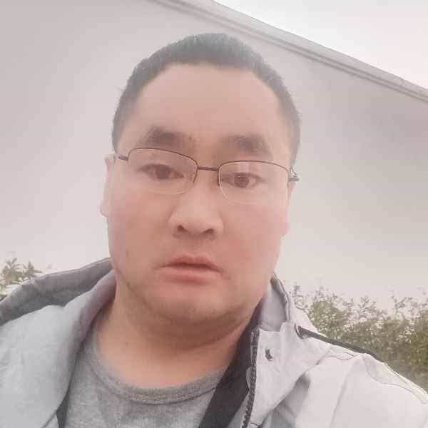 35岁岁甘肃单身帅哥 - 乐山吉缘网