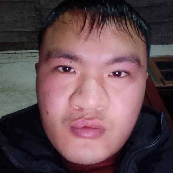 35岁岁江西单身帅哥 - 乐山吉缘网