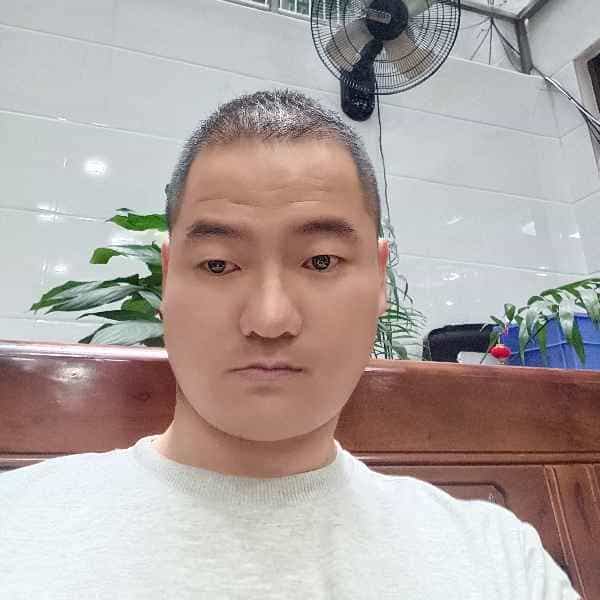 37岁岁福建单身帅哥 - 乐山吉缘网