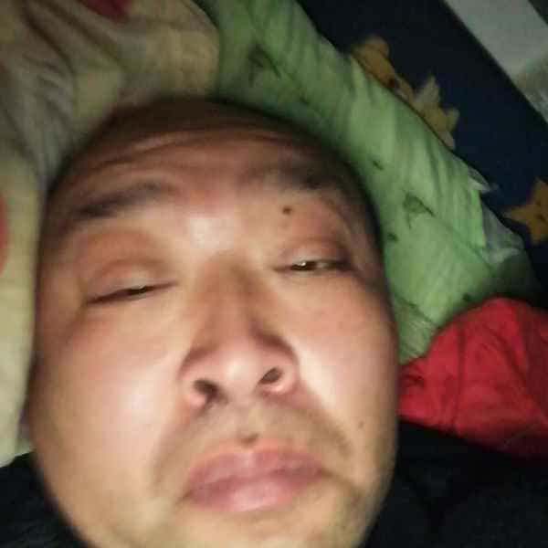35岁岁湖北单身帅哥 - 乐山吉缘网