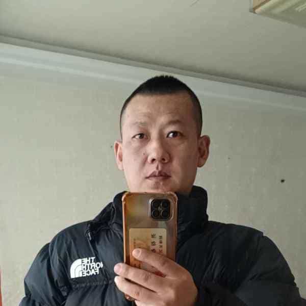 39岁岁辽宁单身帅哥 - 乐山吉缘网