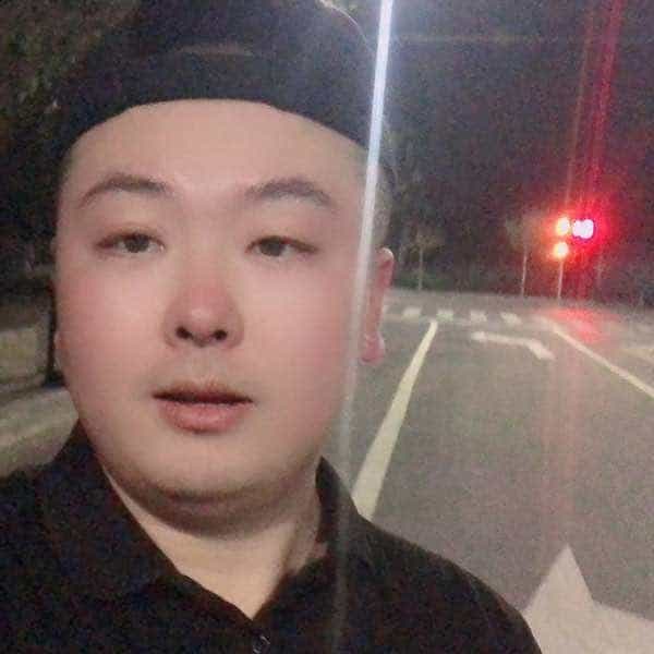 31岁岁辽宁单身帅哥 - 乐山吉缘网