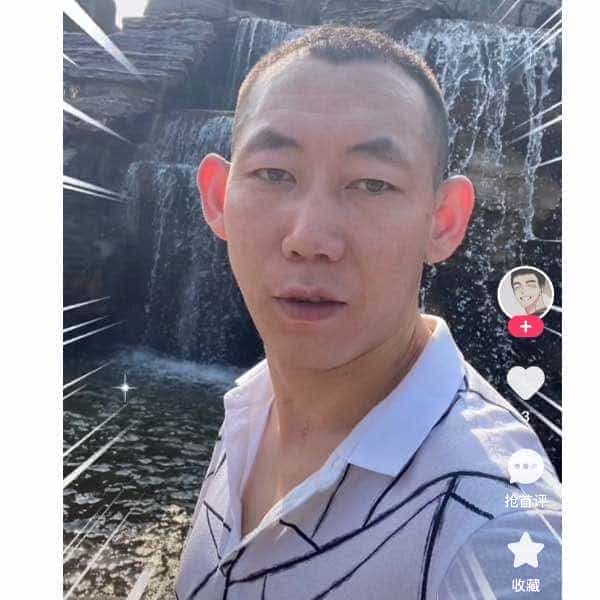 33岁岁内蒙古单身帅哥 - 乐山吉缘网