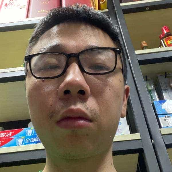 35岁岁湖北单身帅哥 - 乐山吉缘网