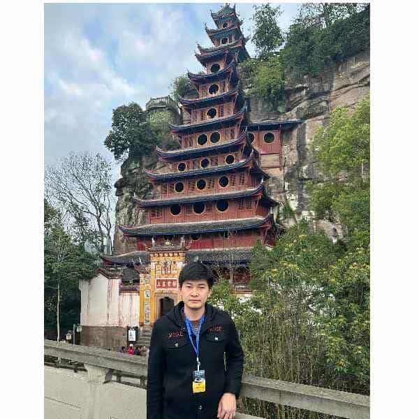 28岁岁江苏单身帅哥 - 乐山吉缘网
