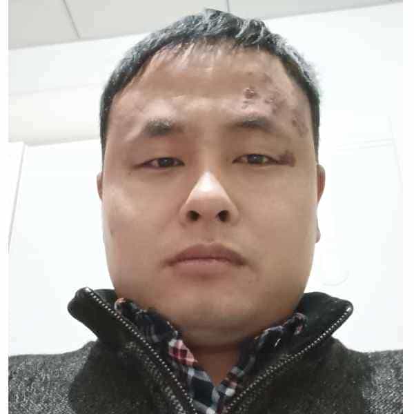 35岁岁河北单身帅哥 - 乐山吉缘网