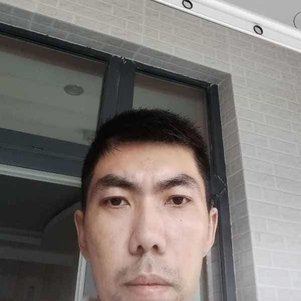 39岁岁江苏单身帅哥 - 乐山吉缘网