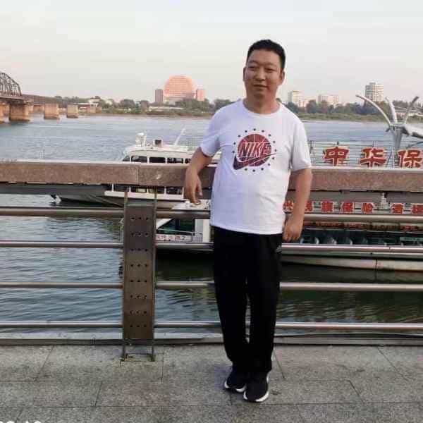 45岁岁辽宁单身帅哥 - 乐山吉缘网