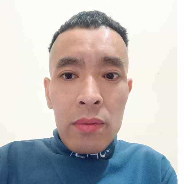 44岁岁福建单身帅哥 - 乐山吉缘网