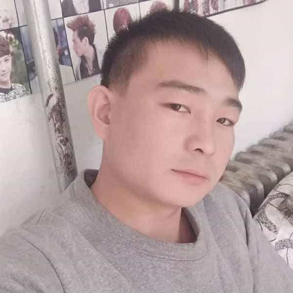 33岁岁河北单身帅哥 - 乐山吉缘网