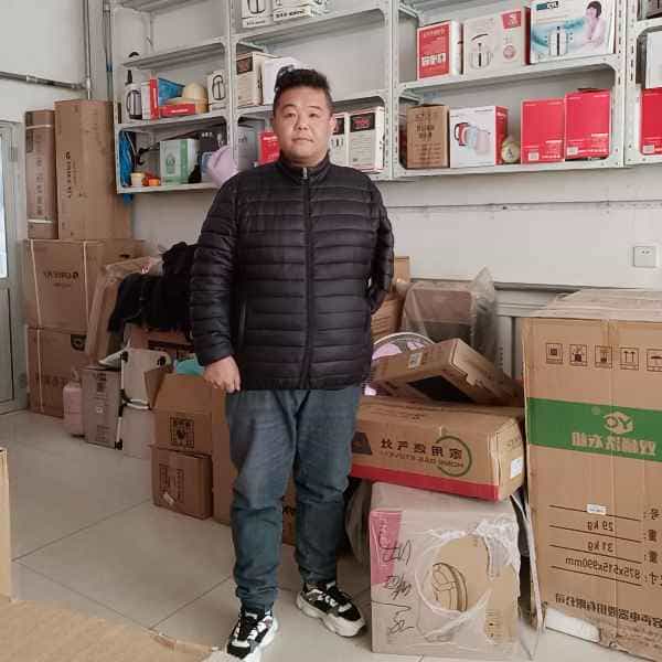 38岁岁河北单身帅哥 - 乐山吉缘网