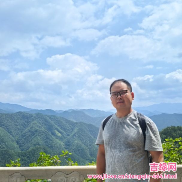 28岁岁甘肃单身帅哥 - 乐山吉缘网