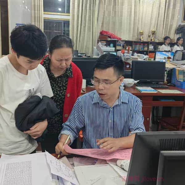36岁岁湖南单身帅哥 - 乐山吉缘网